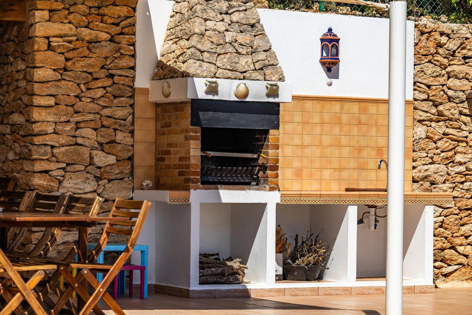 Charming Villa With Pool, Can Toni Mateu. Sant Carles de Peralta Dış mekan fotoğraf